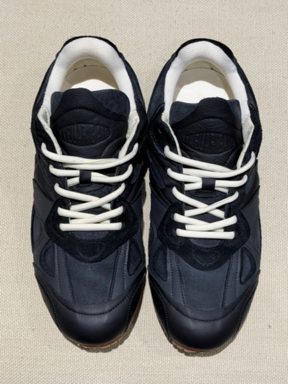 AXEL ARIGATO - Slow Runner Black Suede Sneakers Size 39